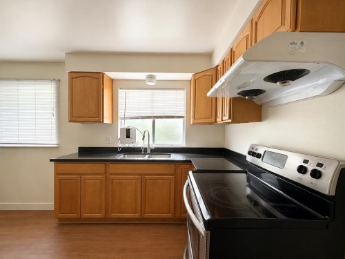 796 42nd Avenue W, Vancouver, BC V5Z 2N9 4