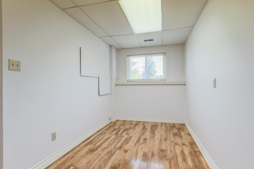1352 16Th Street E, North Vancouver, BC 