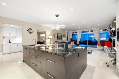 1130 Eyremount Drive, West Vancouver, BC 