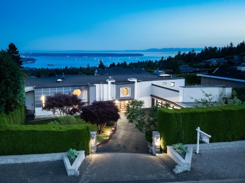 1130 Eyremount Drive, West Vancouver, BC 