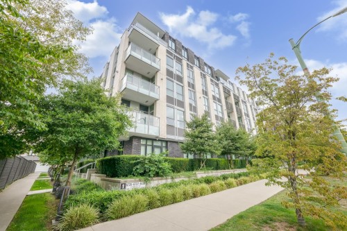 6739 Cambie Street, Vancouver, BC 