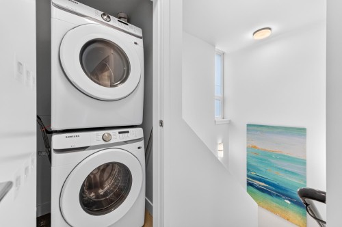 6739 Cambie Street, Vancouver, BC 