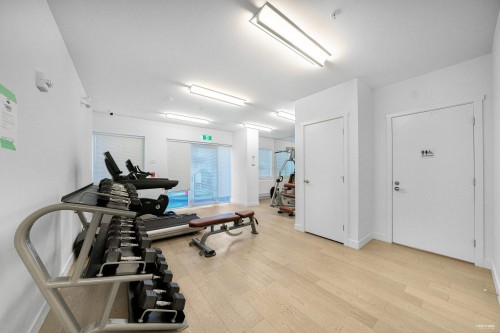 6739 Cambie Street, Vancouver, BC 