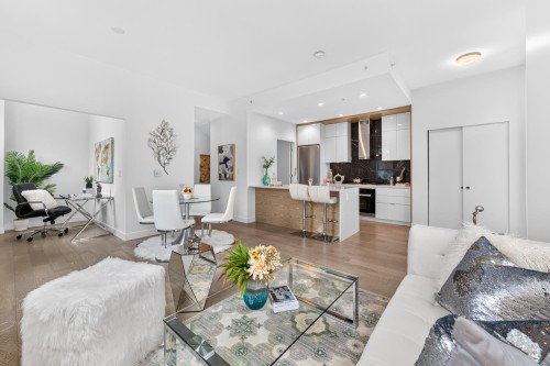 6739 Cambie Street, Vancouver, BC 