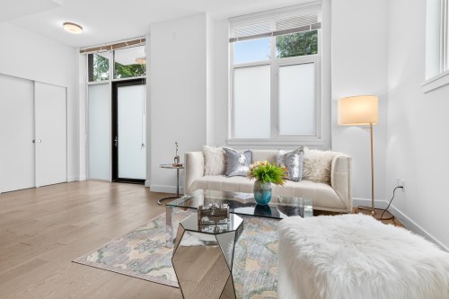 6739 Cambie Street, Vancouver, BC 