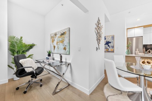 6739 Cambie Street, Vancouver, BC 