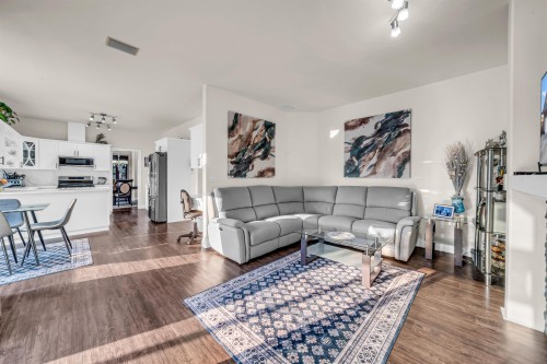 10442 Tamarack Crescent, Maple Ridge, BC 