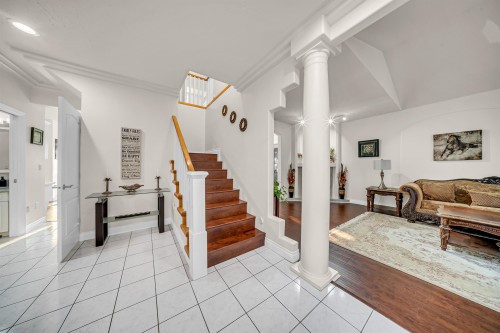 10442 Tamarack Crescent, Maple Ridge, BC 