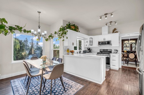 10442 Tamarack Crescent, Maple Ridge, BC 
