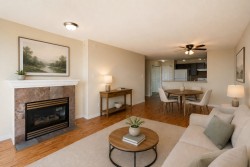1105-6659 Southoaks Crescent Burnaby, BC V5E 4M9