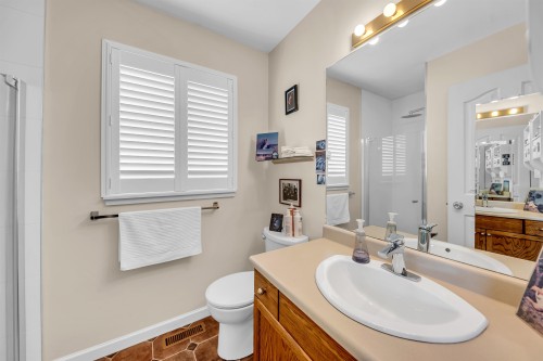 1869 Harbour Street, Port Coquitlam, BC 