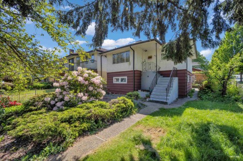 3006 27Th Avenue E, Vancouver, BC 