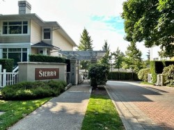 4-3592 Whitney Place  Vancouver, BC V5S 4T2