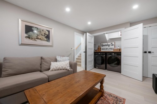 6240 St. Georges Avenue, West Vancouver, BC 