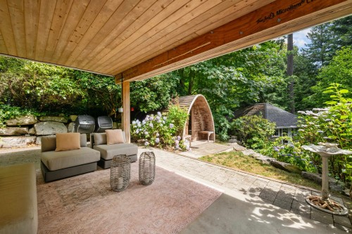 6240 St. Georges Avenue, West Vancouver, BC 