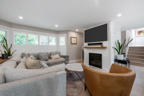 6240 St. Georges Avenue, West Vancouver, BC 