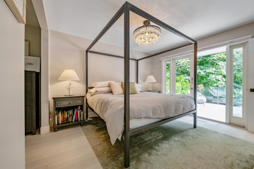 6240 St. Georges Avenue, West Vancouver, BC 