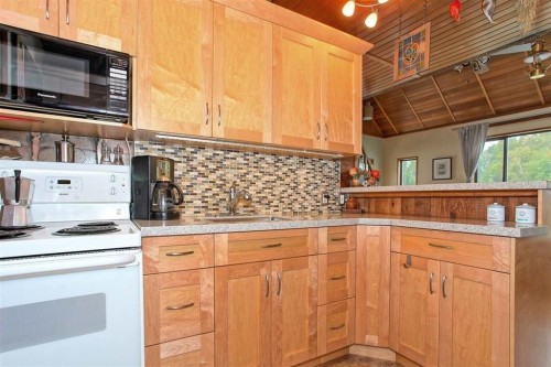 1Fh-4515 River Road W, Delta, BC 