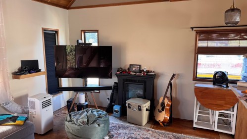 1Fh-4515 River Road W, Delta, BC 