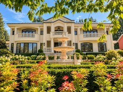 4728 Drummond Drive  Vancouver, BC V6T 1B4