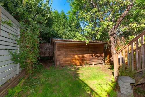 1777 4Th Avenue E, Vancouver, BC 
