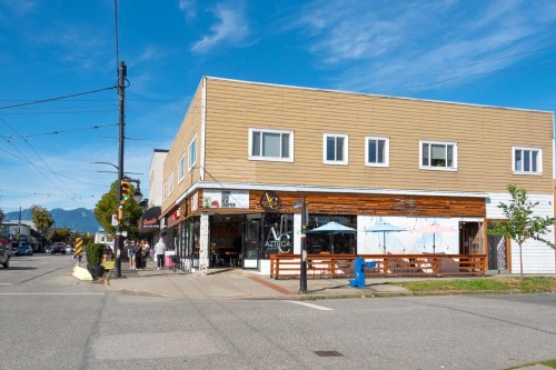 1777 4Th Avenue E, Vancouver, BC 