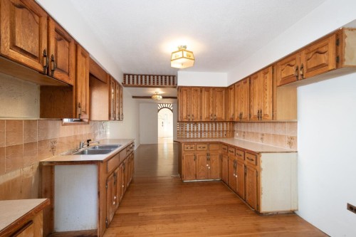 1777 4Th Avenue E, Vancouver, BC 