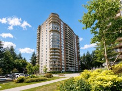 409-2024 Fullerton Avenue W North Vancouver, BC V7P 3G8