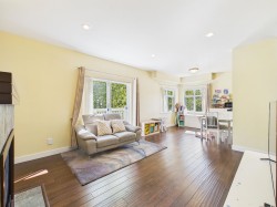 141-7388 Macpherson Avenue Burnaby, BC V5J 0A1