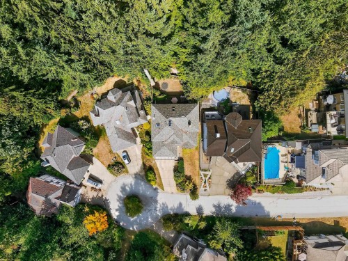 3 Chevalier Court, Port Moody, BC 