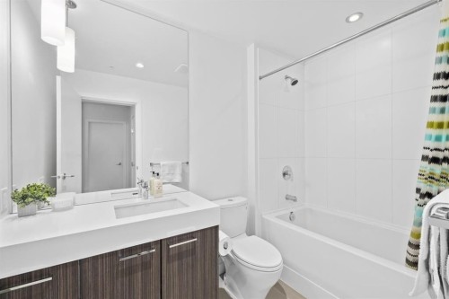 553 Foster Avenue, Coquitlam, BC 