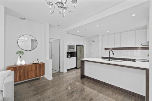 553 Foster Avenue, Coquitlam, BC 