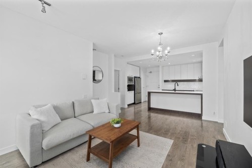 553 Foster Avenue, Coquitlam, BC 