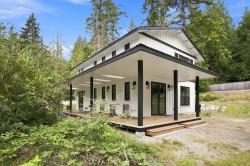 1535 Margaret Road  Roberts Creek, BC V0N 2W2