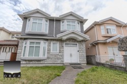 2572 E 2nd Avenue Vancouver, BC V5M 1C6