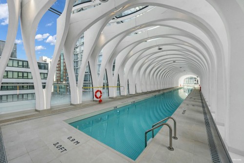 1033 Nelson Street, Vancouver, BC 