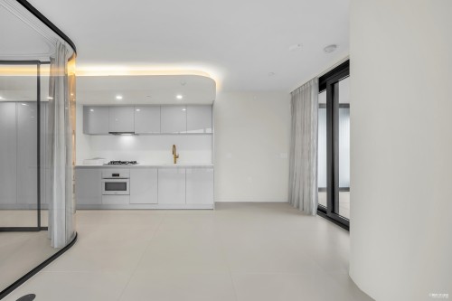 1033 Nelson Street, Vancouver, BC 