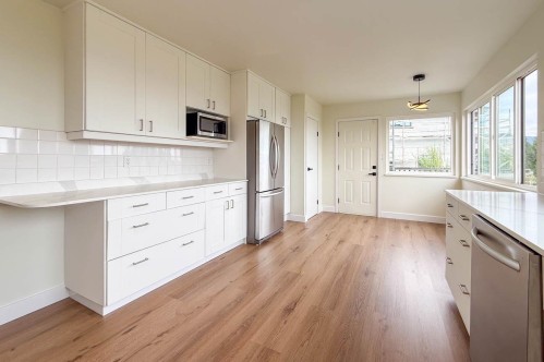 1350 Crestwell Road, West Vancouver, BC 