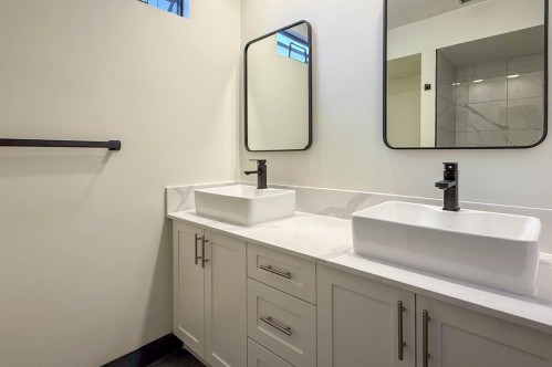 1350 Crestwell Road, West Vancouver, BC 