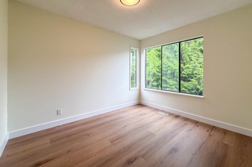 1350 Crestwell Road, West Vancouver, BC 