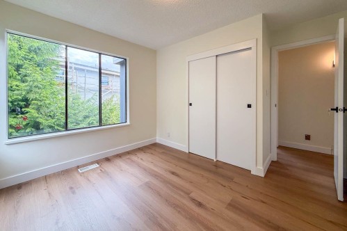 1350 Crestwell Road, West Vancouver, BC 