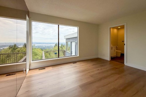 1350 Crestwell Road, West Vancouver, BC 