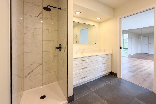 1350 Crestwell Road, West Vancouver, BC 