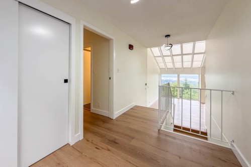 1350 Crestwell Road, West Vancouver, BC 