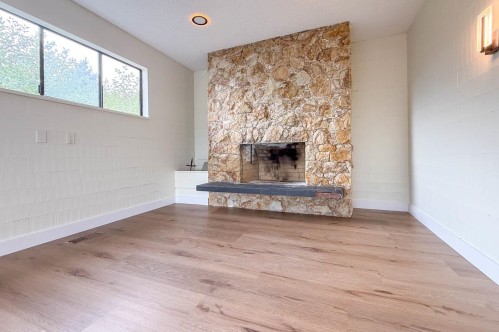 1350 Crestwell Road, West Vancouver, BC 