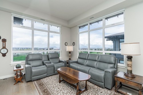 408-4977 Springs Boulevard, Delta, BC 