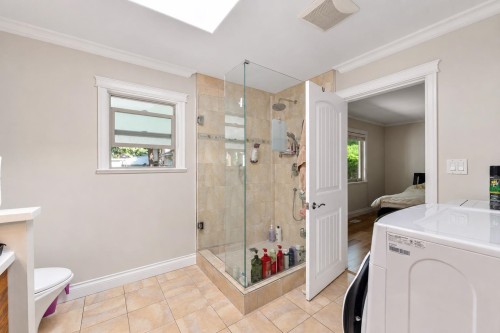1130 Handsworth Road, North Vancouver, BC 