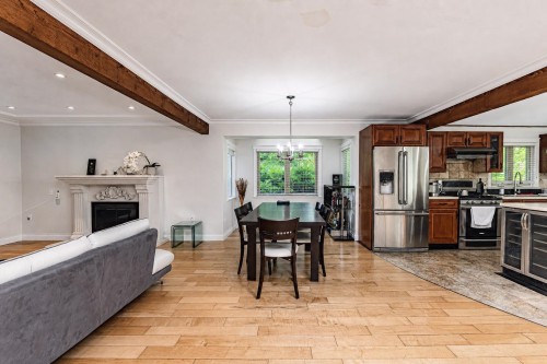 1130 Handsworth Road, North Vancouver, BC 