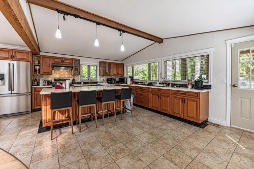 1130 Handsworth Road, North Vancouver, BC 