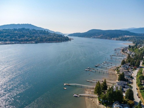 668 Alderside Road, Port Moody, BC 